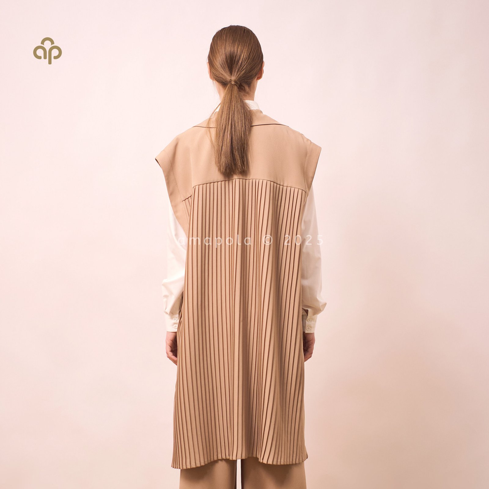 Water Vest - Image 9