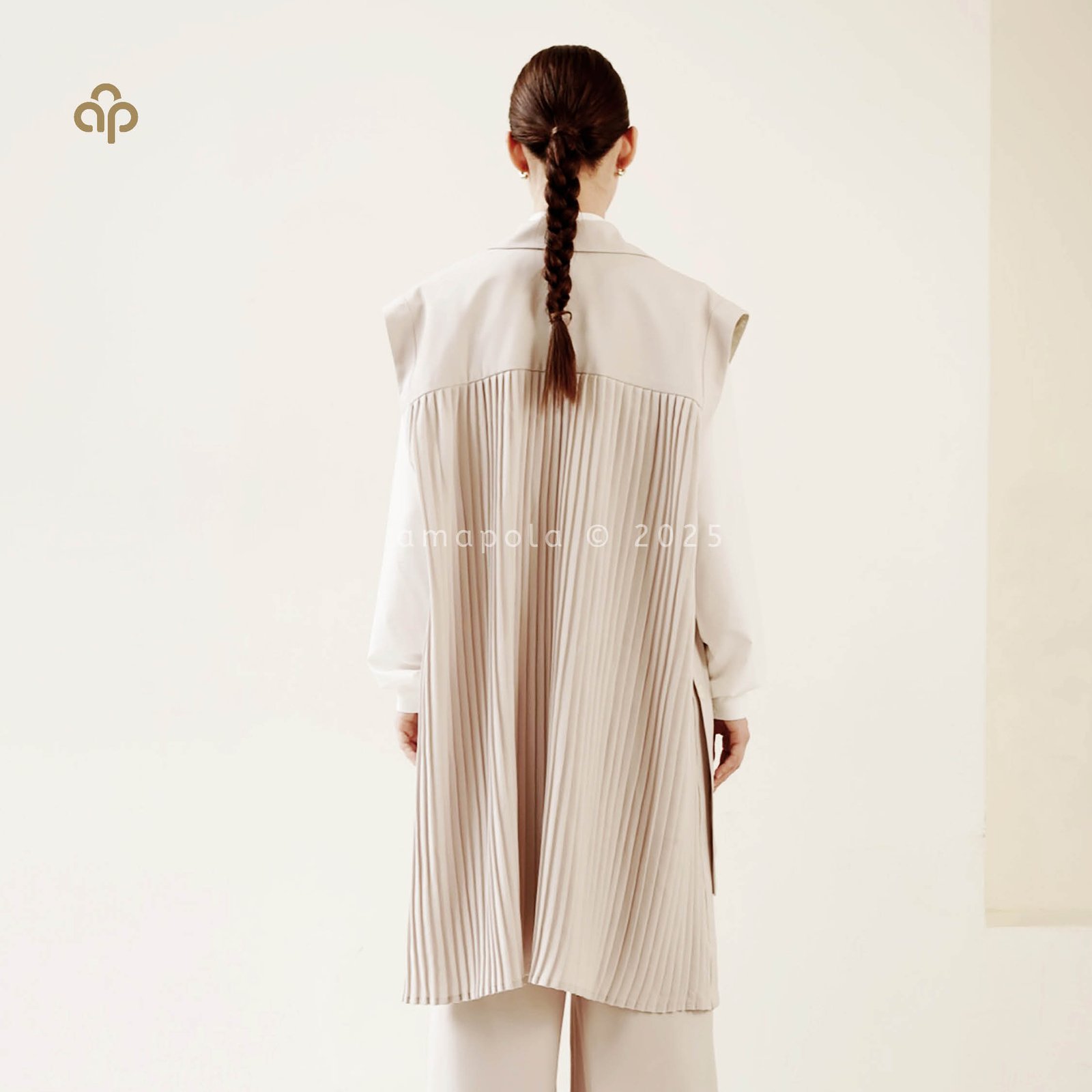 Water Vest - Image 5